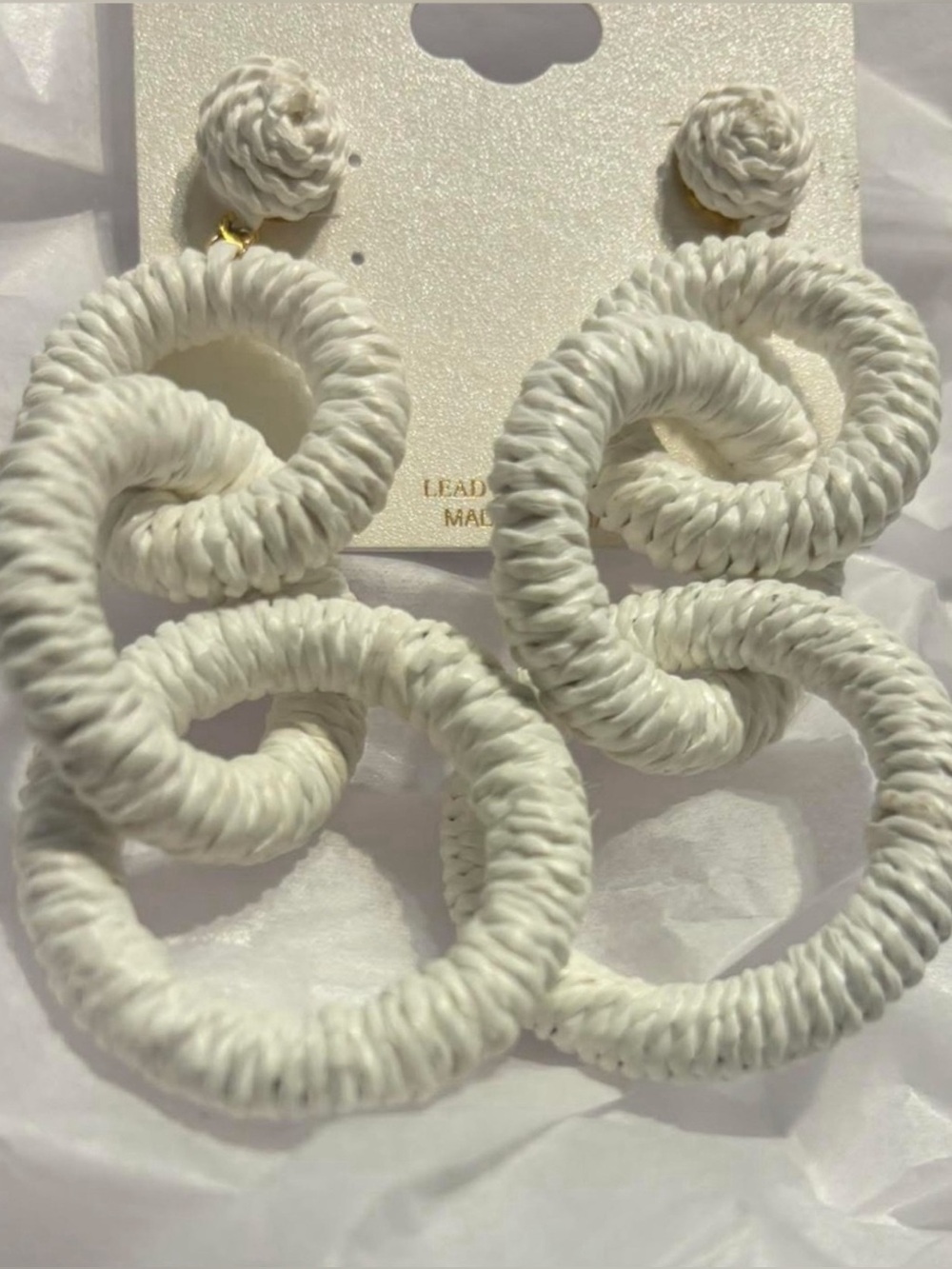 White hanging l Earrings